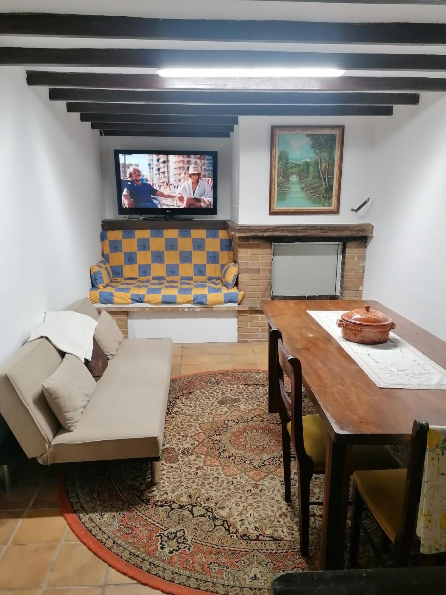 La Fuentona Villa Munorrodero Luaran gambar